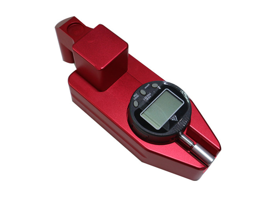 Spessimetro della segnaletica stradale della lega di alluminio di colore rosso con risoluzione minima di ±0.1mm