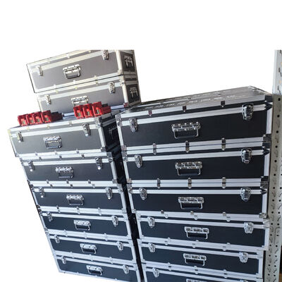 Spazio di archiviazione dati 16G Più di 200000 dati di prova Riflettore retroriflettente Misuratore Volume complessivo 700mm X 135mm X 115mm e Temperatura colore 2856±50K Sorgente luminosa standard A